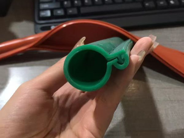 硅膠系列管套2.jpg 硅膠系列管套2.jpg